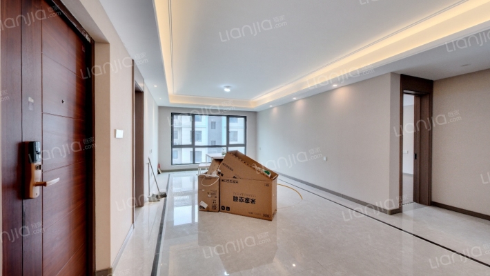 天地源龙湖春江天境二手房实景图