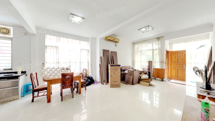 名苑别墅二手房实景图