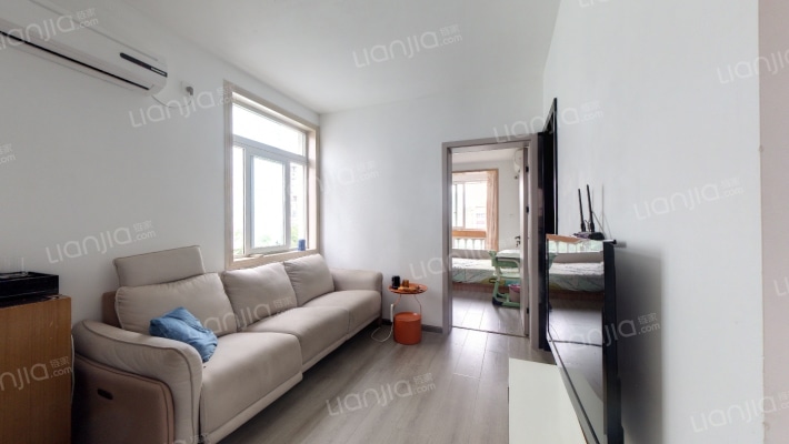 金色池塘二手房实景图