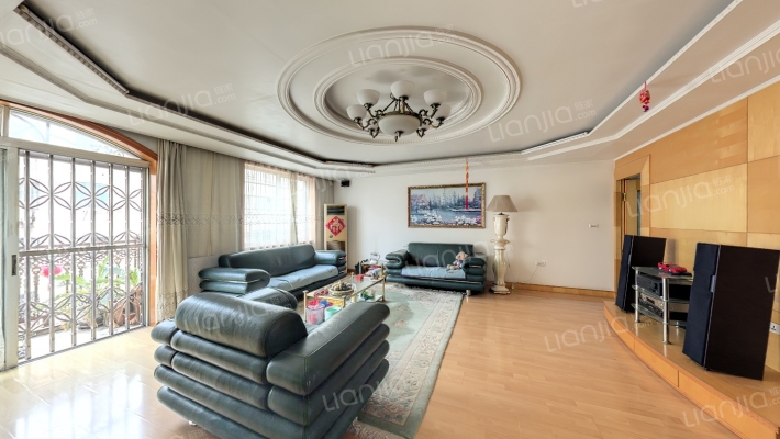 新世界庄园二手房实景图