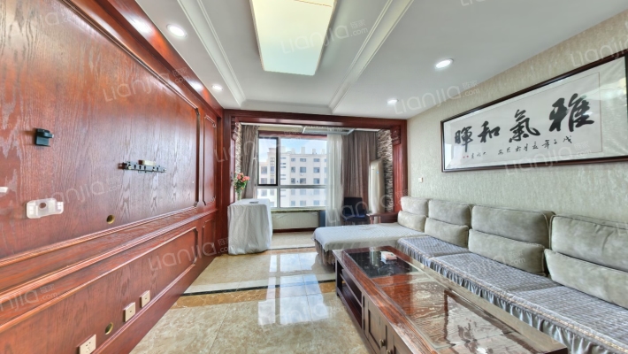 骏达绅士花园二手房实景图