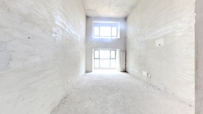 空港跃界二手房实景图