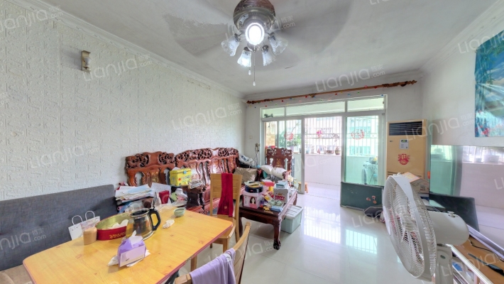 宝康花园二手房实景图