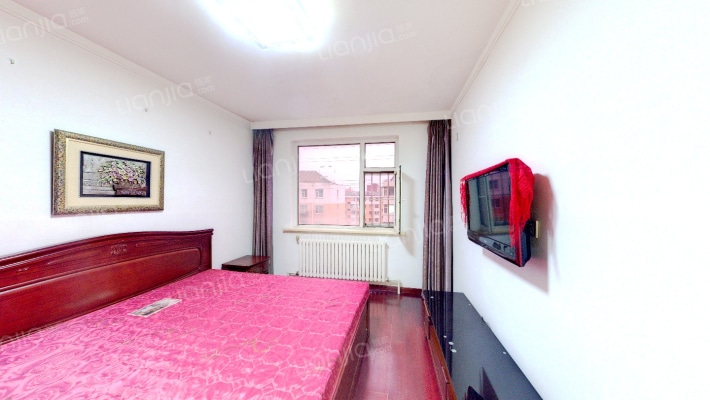 轻铁湖光花园二期二手房实景图