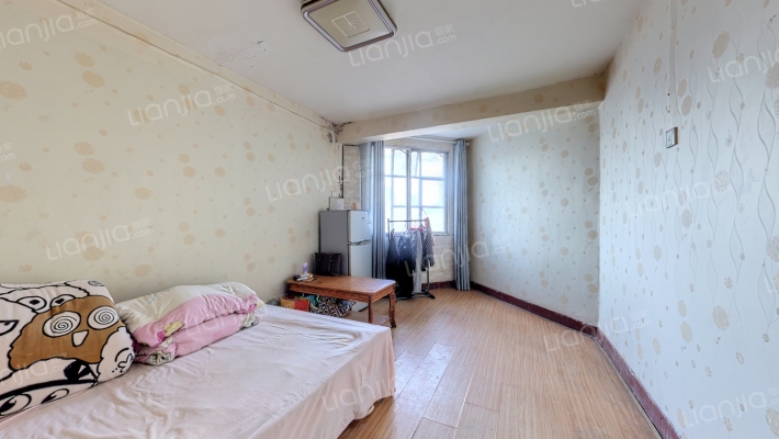 民主路1号二手房实景图