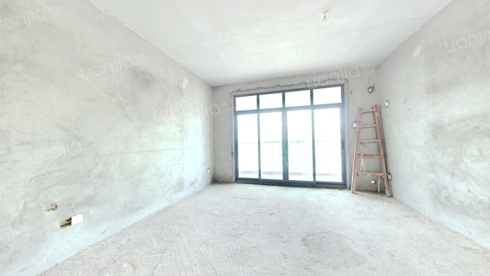 松湖豪庭二手房实景图