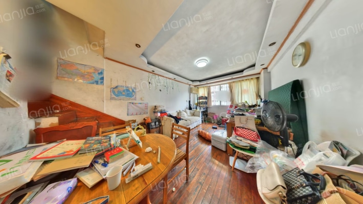 长城花园二手房实景图