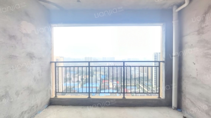 滨水天悦二手房实景图