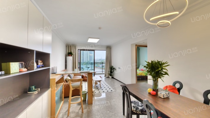 碧桂园时代城鸿园二手房实景图