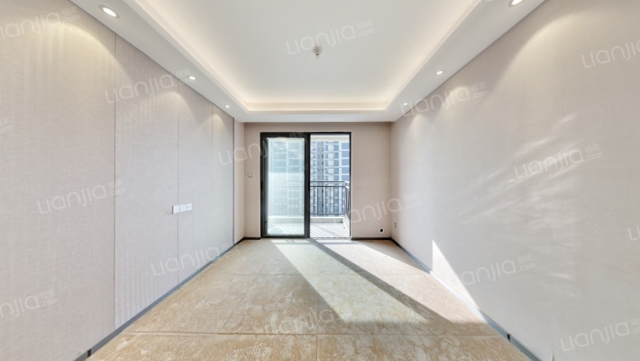 凤凰城凤鸣苑二手房实景图