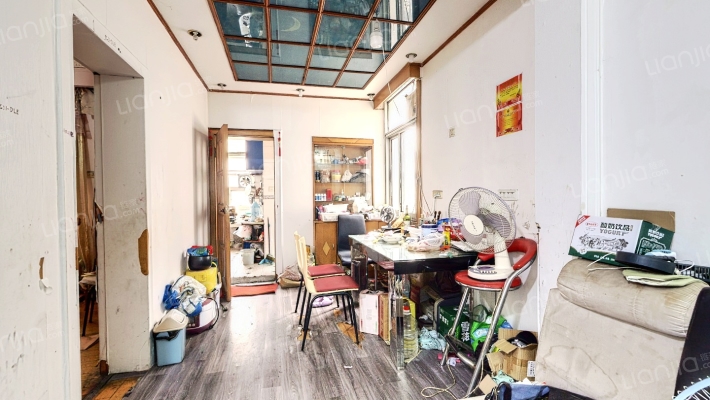 阮家台铁路住宅小区二手房实景图