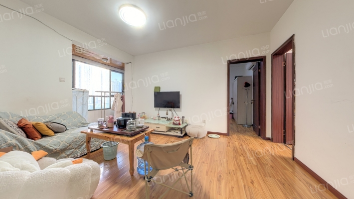 雄飞北尚广场二手房实景图