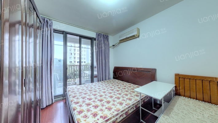 华亭荣园二手房实景图