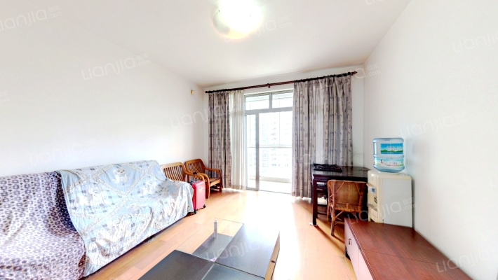 加城湖滨公寓二手房实景图