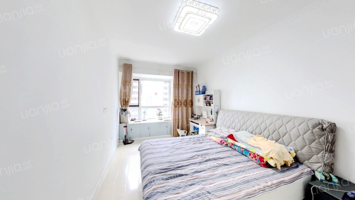 新大发国际A区二手房实景图