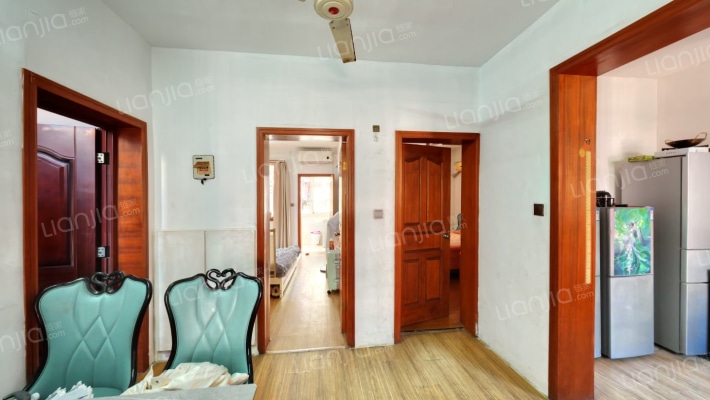 鸣山小区二手房实景图