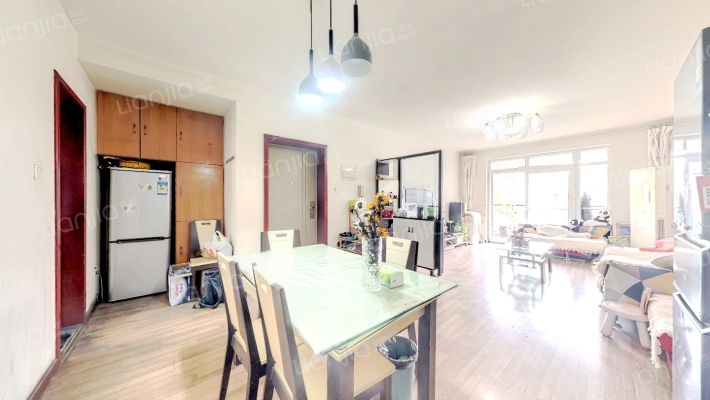 静居嘉苑二手房实景图