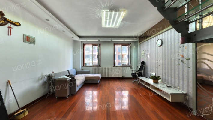 泊林和山二手房实景图