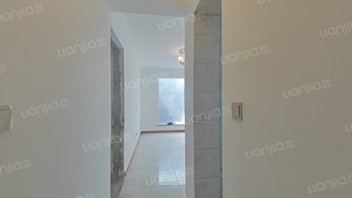 劳动路3号院二手房实景图