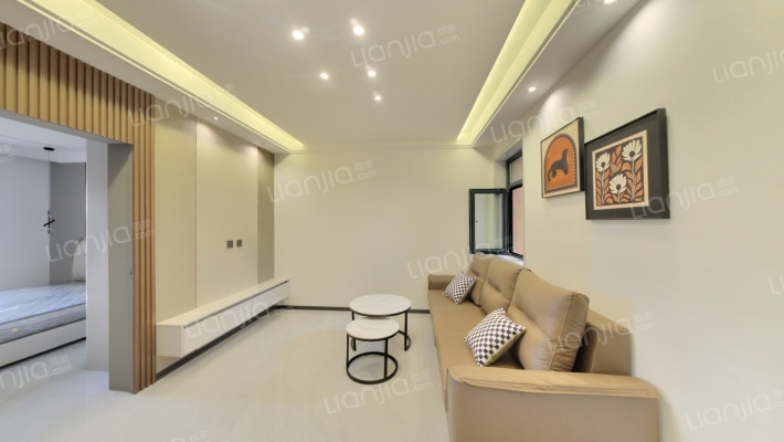 昂展公园里二手房实景图