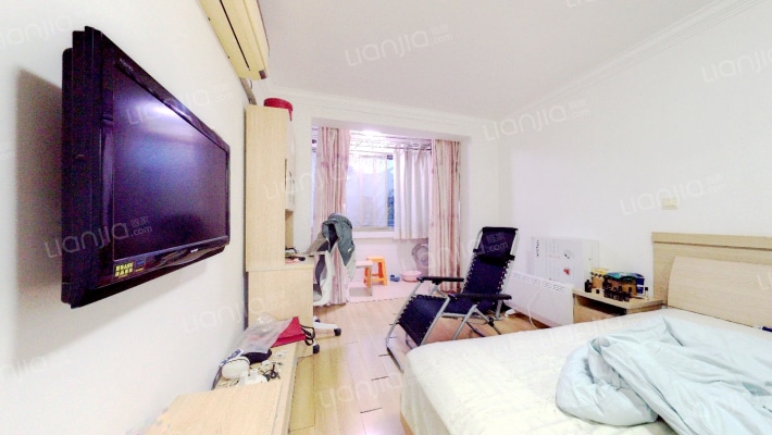 泾东小区二手房实景图