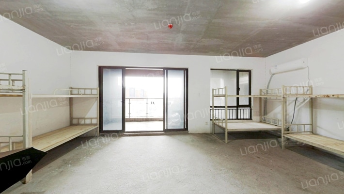 南山雍江汇二期二手房实景图