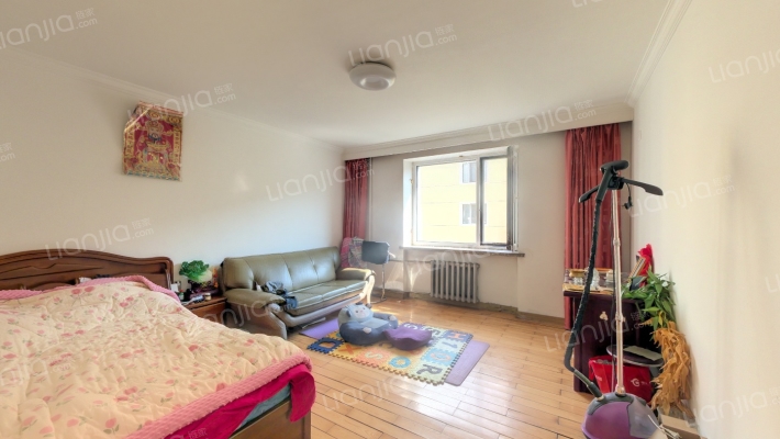 康宁小区二手房实景图