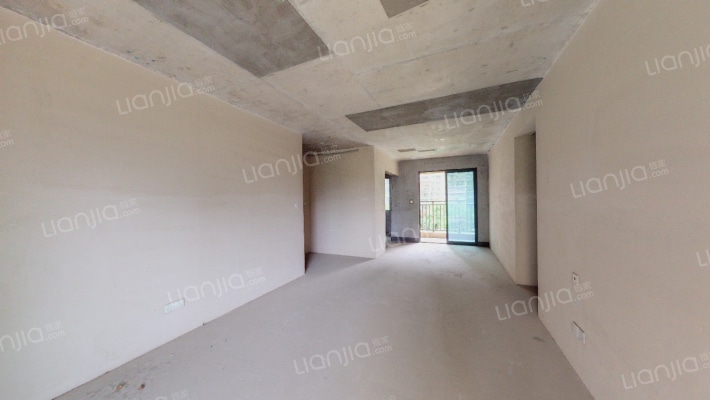 世茂璀璨天城二手房实景图