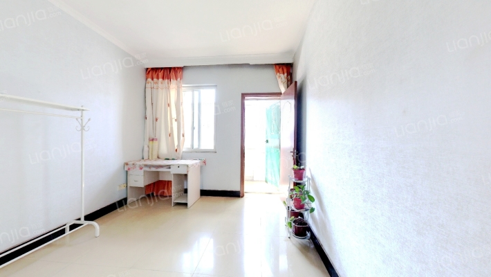 粮食局大院(胜利路58号)二手房实景图