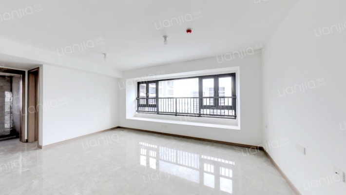 新城旭辉未来海岸二手房实景图