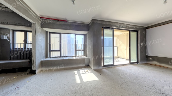 绿地新都会二手房实景图