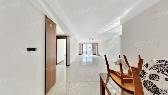 保利源诚领秀海二手房实景图