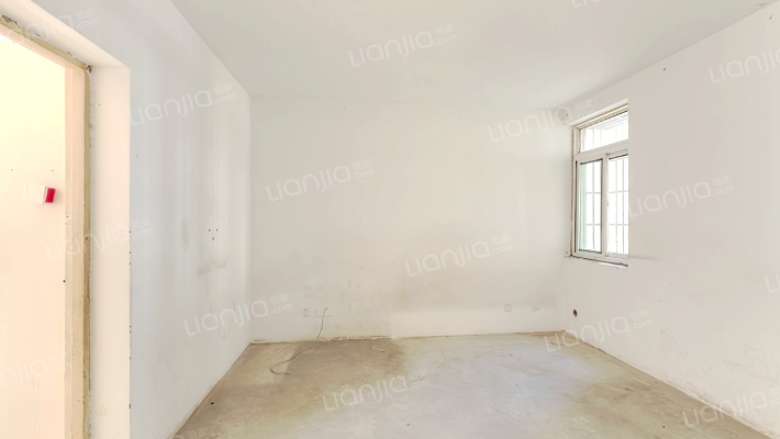 龙腾家园二手房实景图