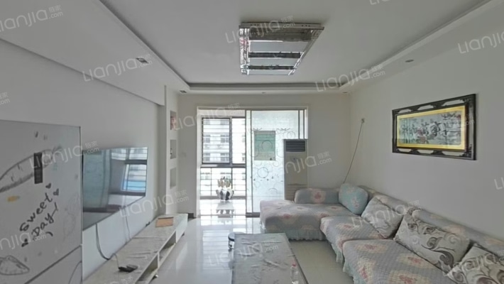 蓝天公寓二手房实景图
