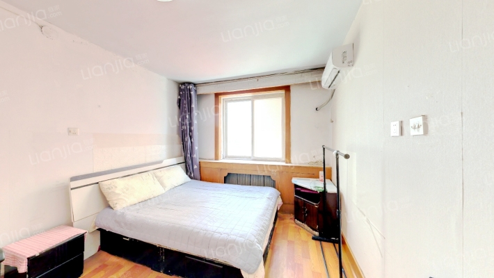 颂工街二手房实景图