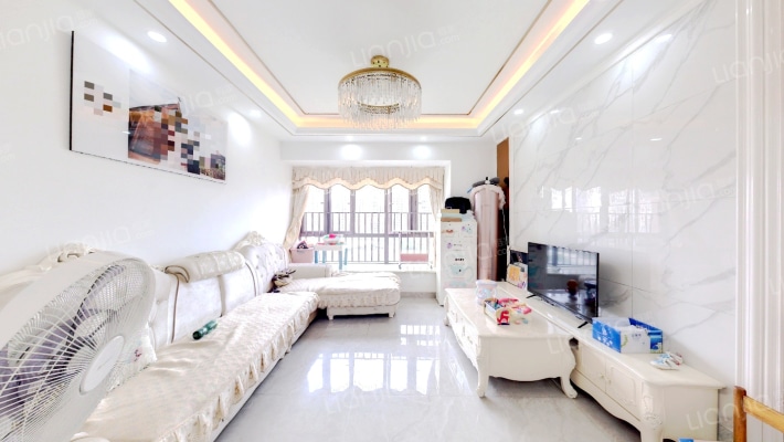 金洲豪苑二手房实景图