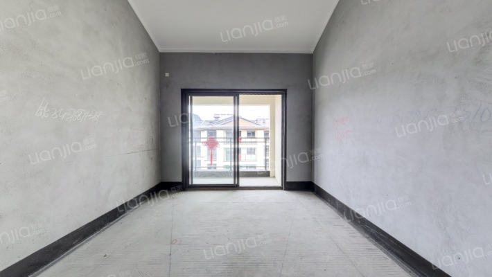 兴进榕湖公馆二手房实景图