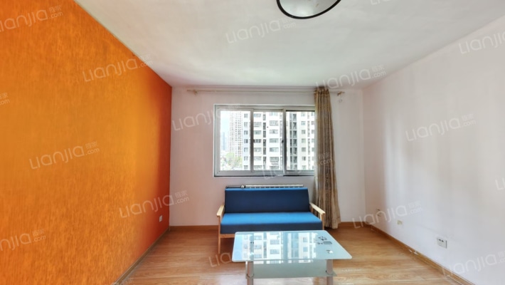 大金新苑二手房实景图