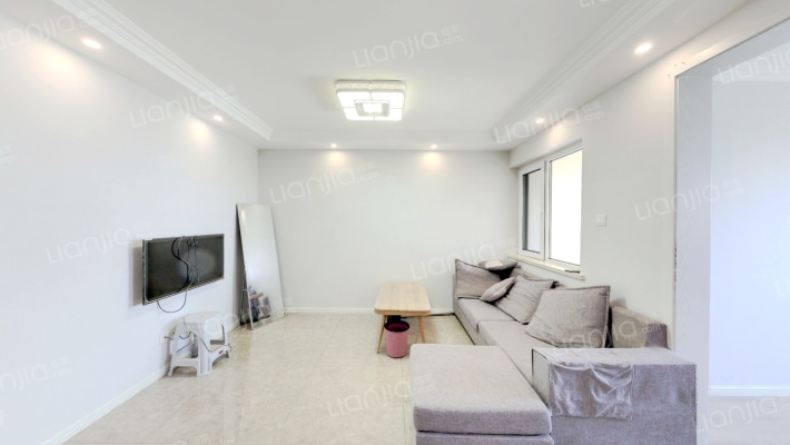 健成水漾花城二手房实景图