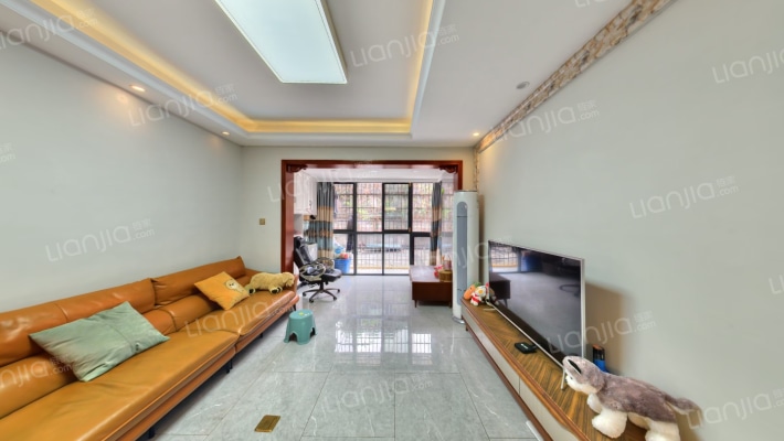 华银天际C区二手房实景图