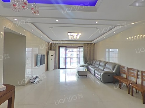 整租·绿地翠谷四期勃朗廷 4室2厅 东南