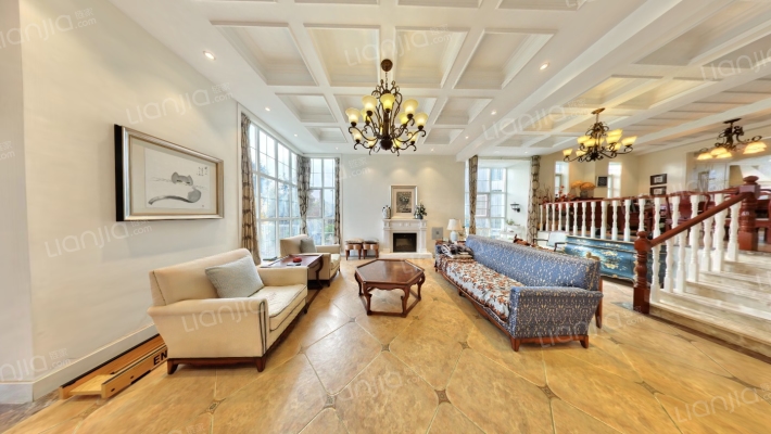 滇池卫城紫庐二手房实景图