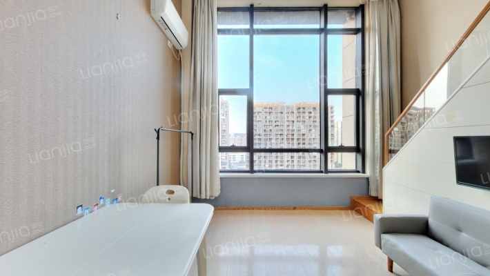 中天西城纪二手房实景图