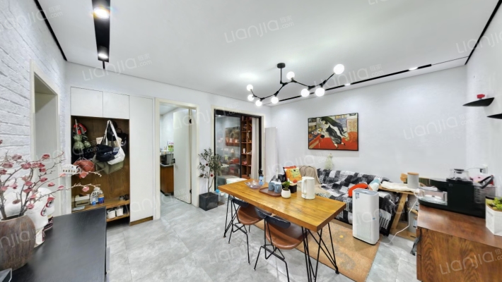 禹航路525号二手房实景图