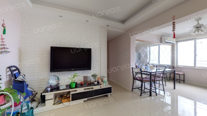 泾栖小区二手房实景图