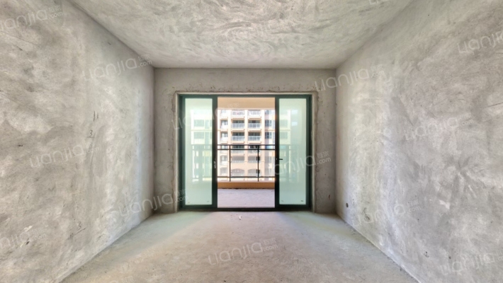 臻华花园二手房实景图