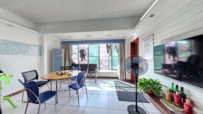 绿宝海苑二手房实景图