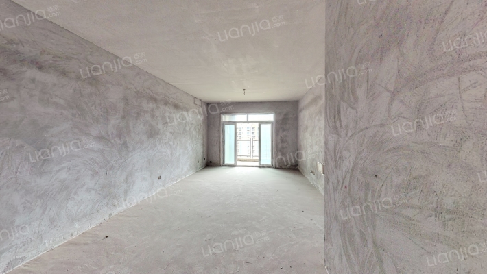 两山丽苑二手房实景图