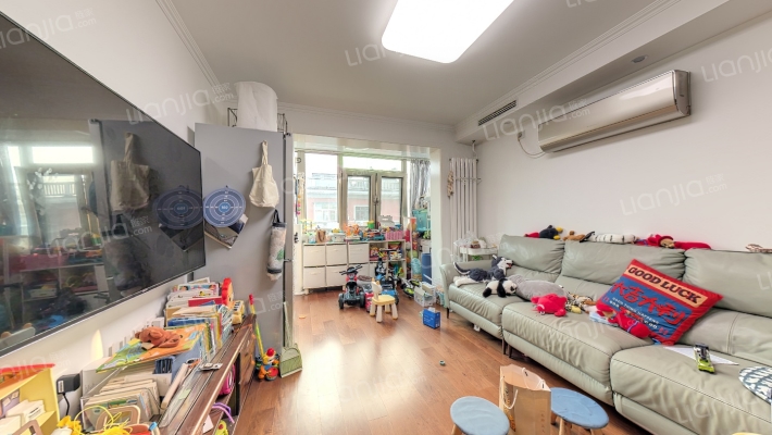 富丰路8号院二手房实景图