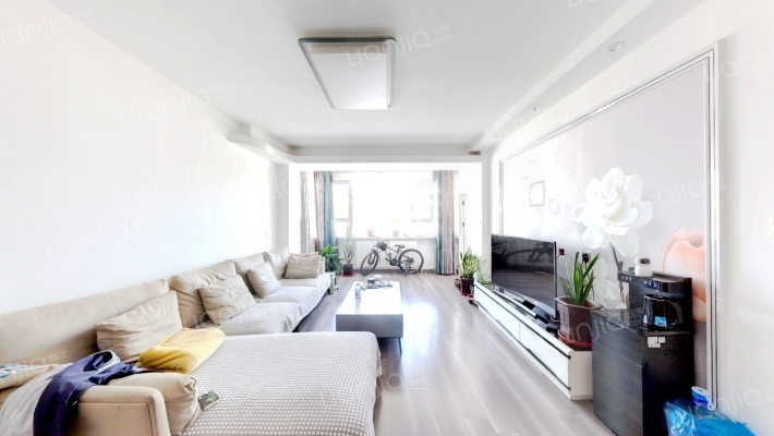 世纪新村C区二手房实景图